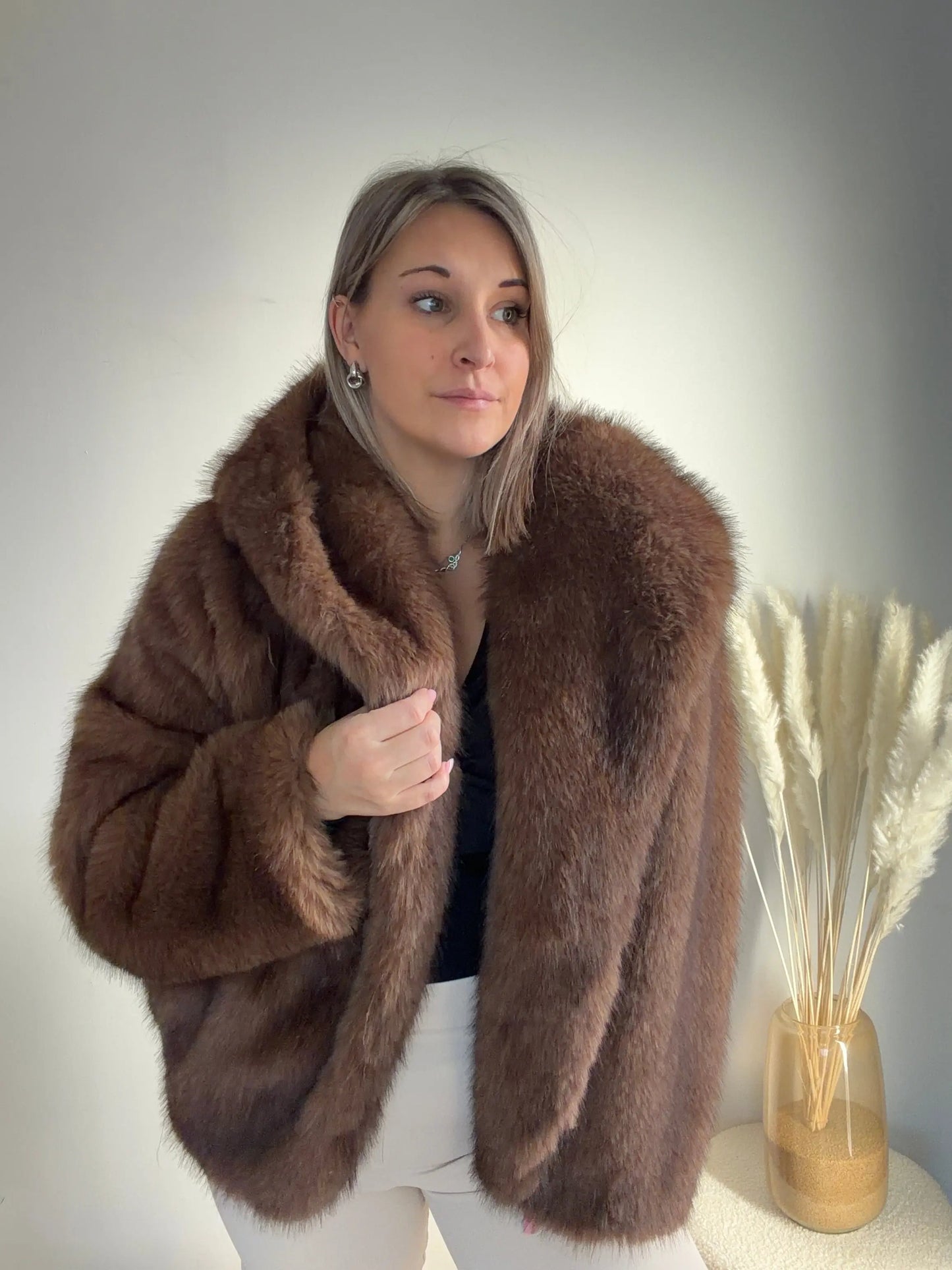 Manteau NAYA - la pièce parfaite pour allier confort et style