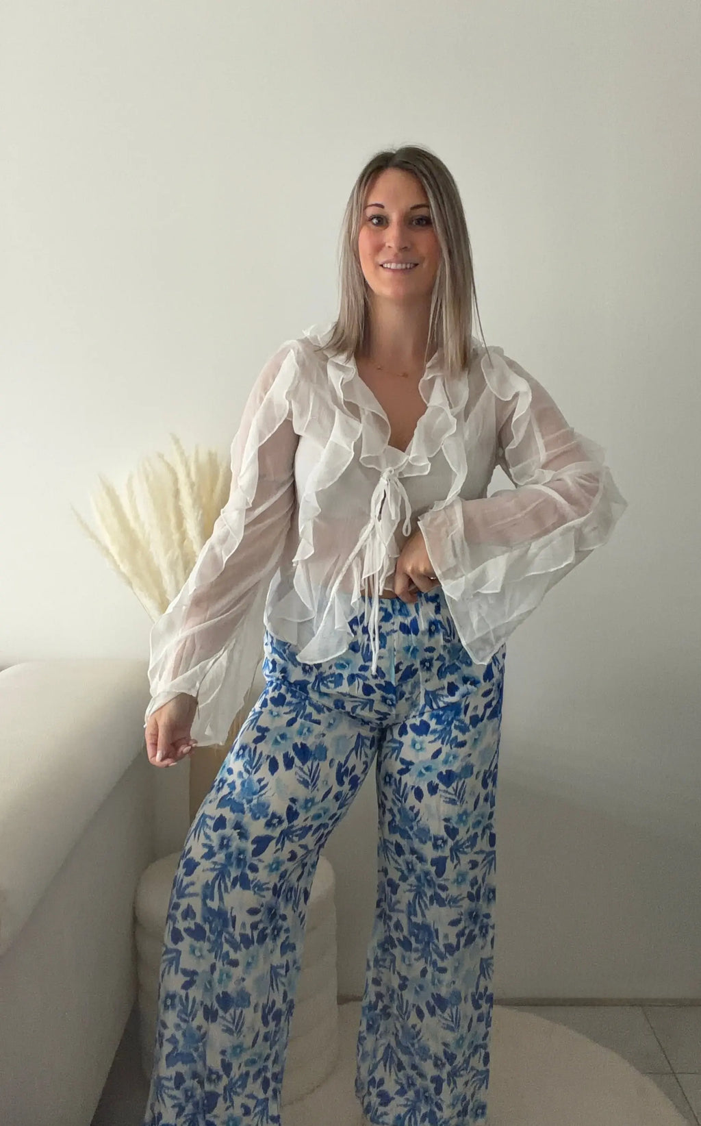 Blouse à volants - white Maddy & Co