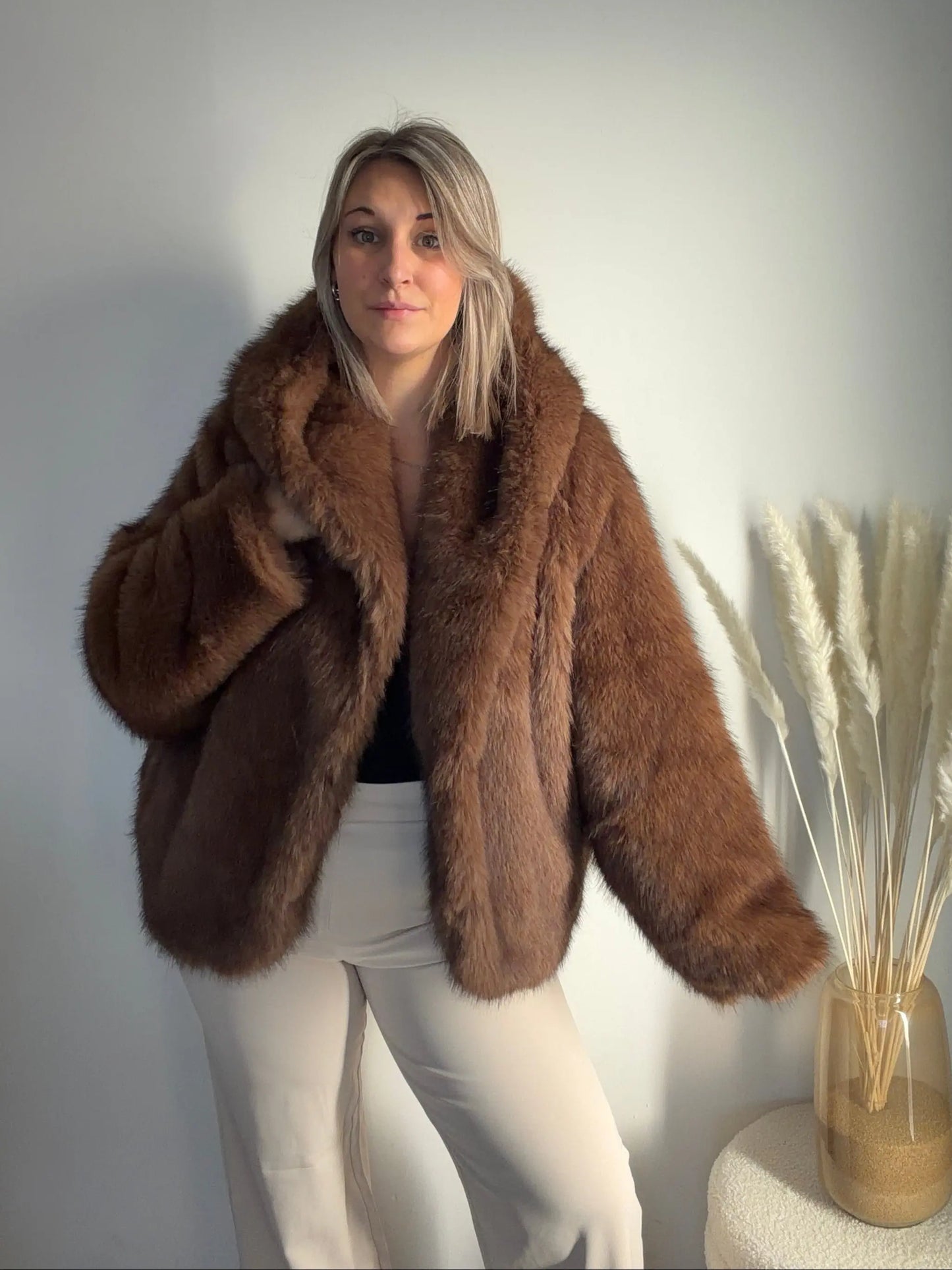 Manteau NAYA - la pièce parfaite pour allier confort et style