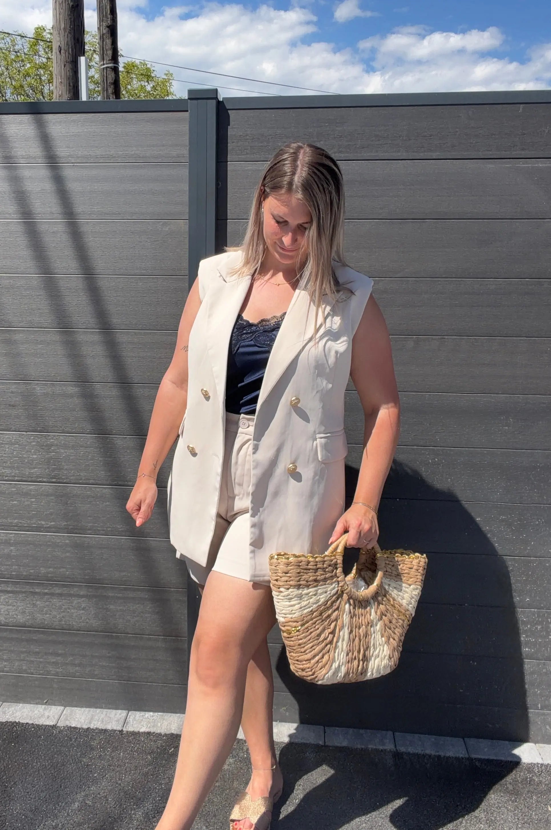 Short Rosie - Beige Maddy & Co