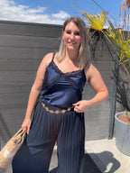 Top Carla satiné - Bleu marine Maddy & Co