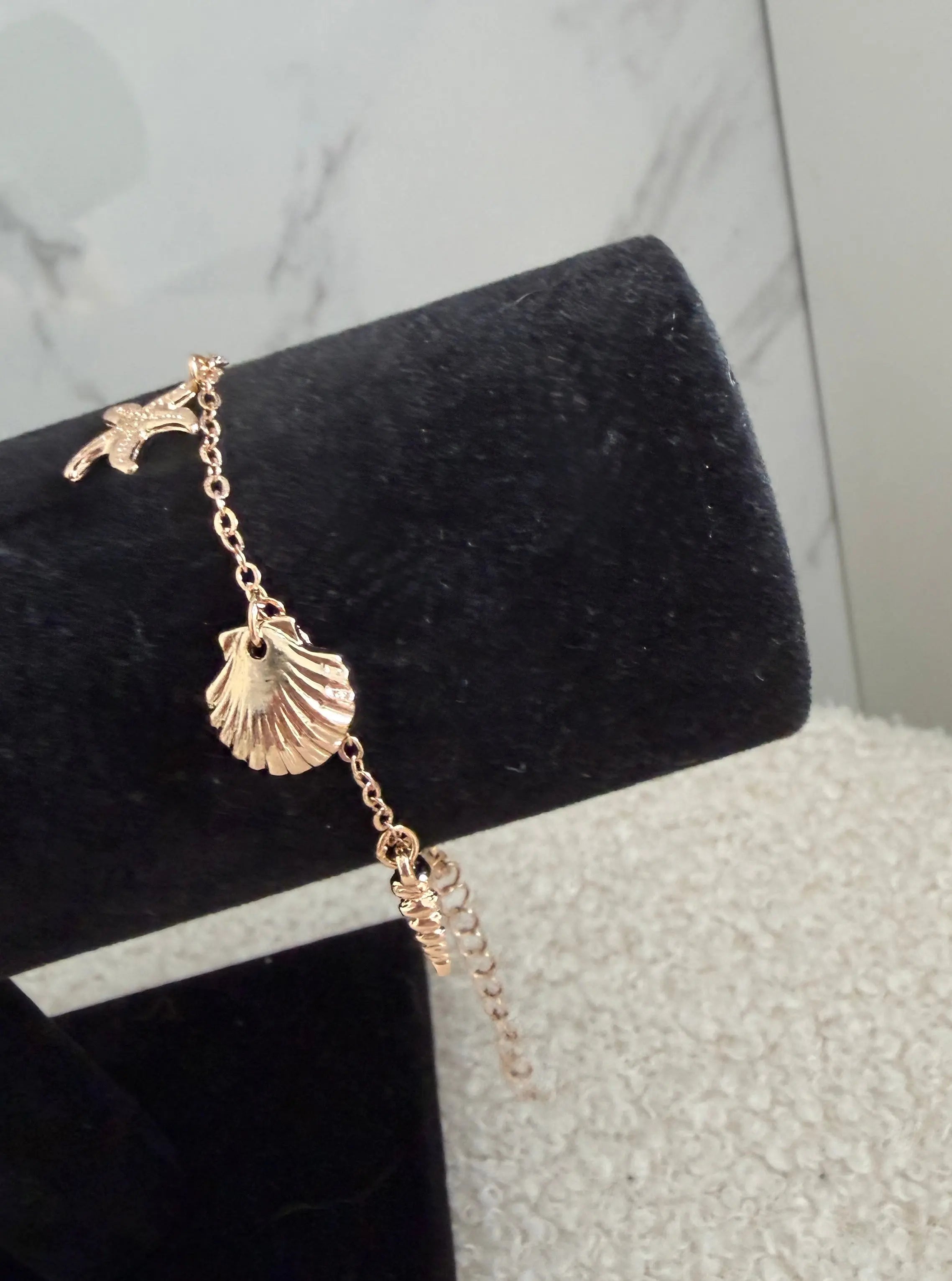 Bracelet charms doré - Étoile de mer Maddy & Co