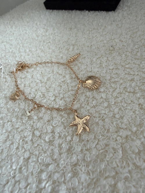 Bracelet charms doré - Étoile de mer Maddy & Co