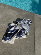 Foulard carré imprimé - Bleu Maddy & Co