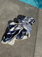 Foulard carré imprimé - Bleu Maddy & Co