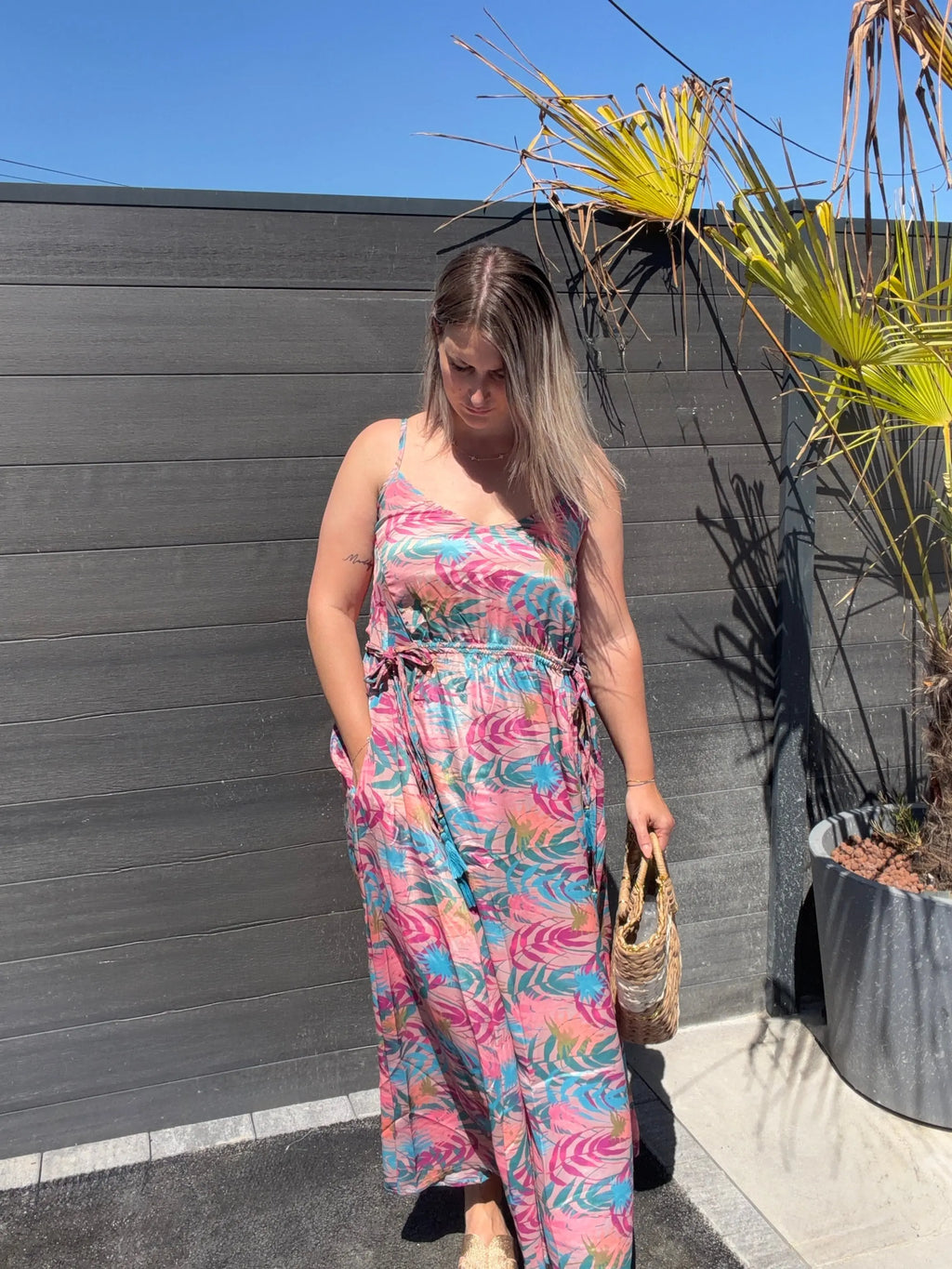 Robe Amaya Maddy & Co