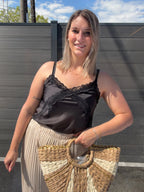Top Carla satiné - Noir Maddy & Co