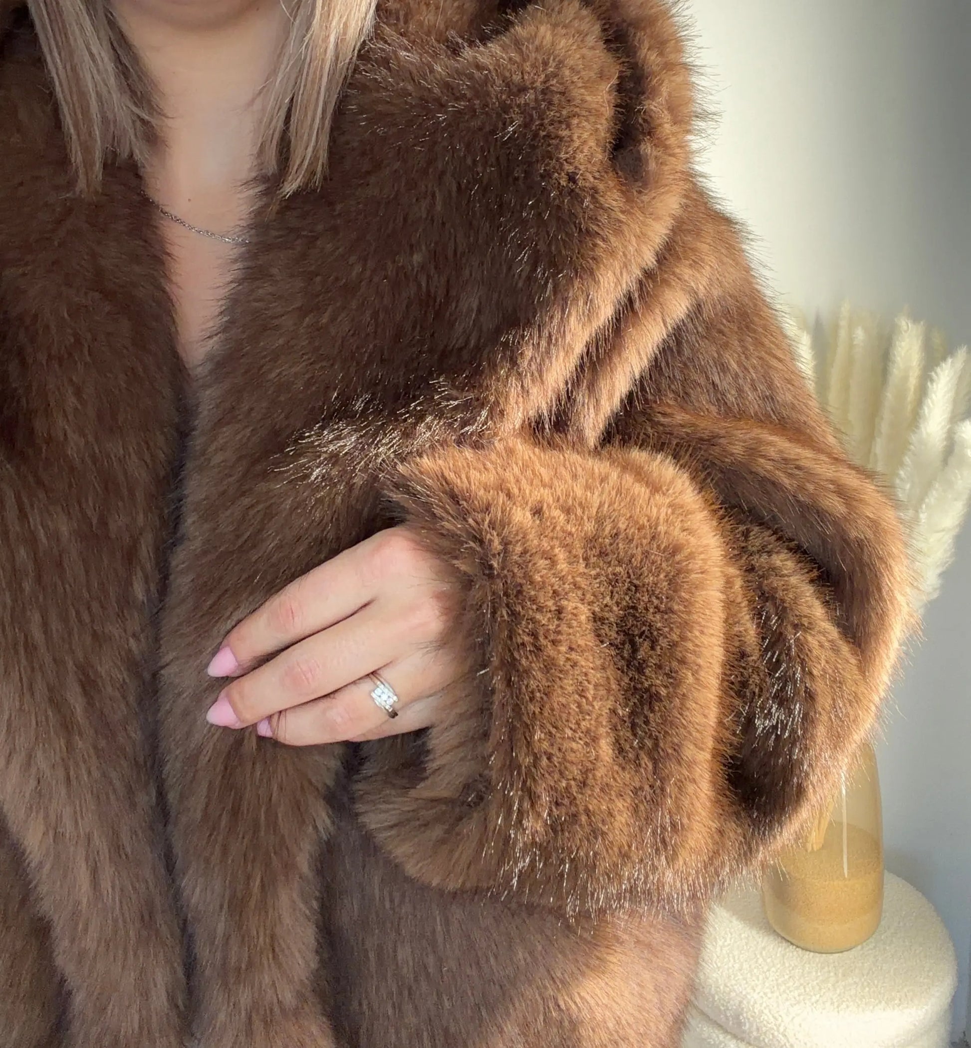 Manteau NAYA - la pièce parfaite pour allier confort et style