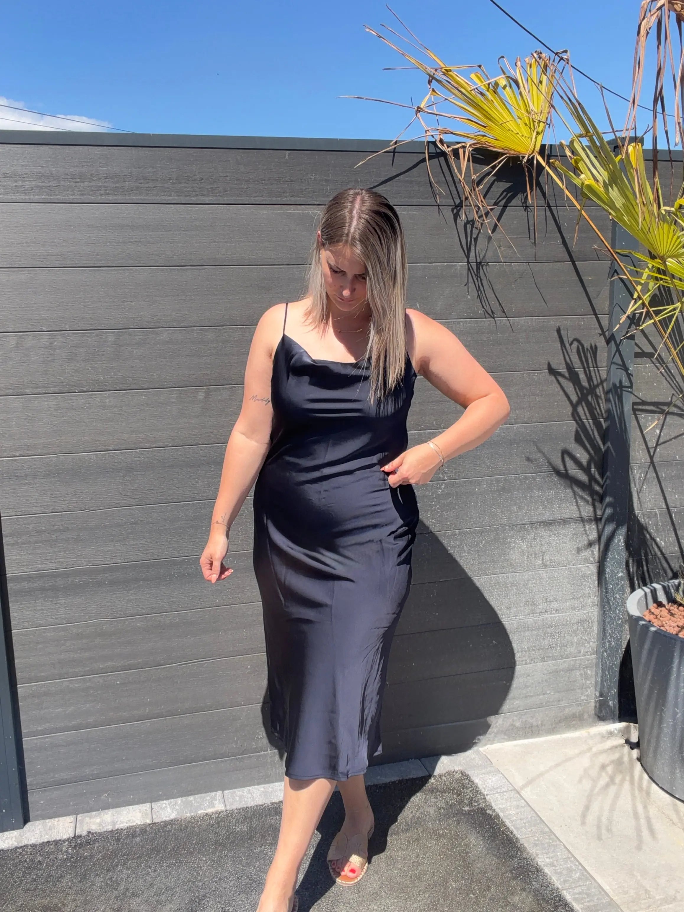 Robe longue satinée - Nelly Maddy & Co