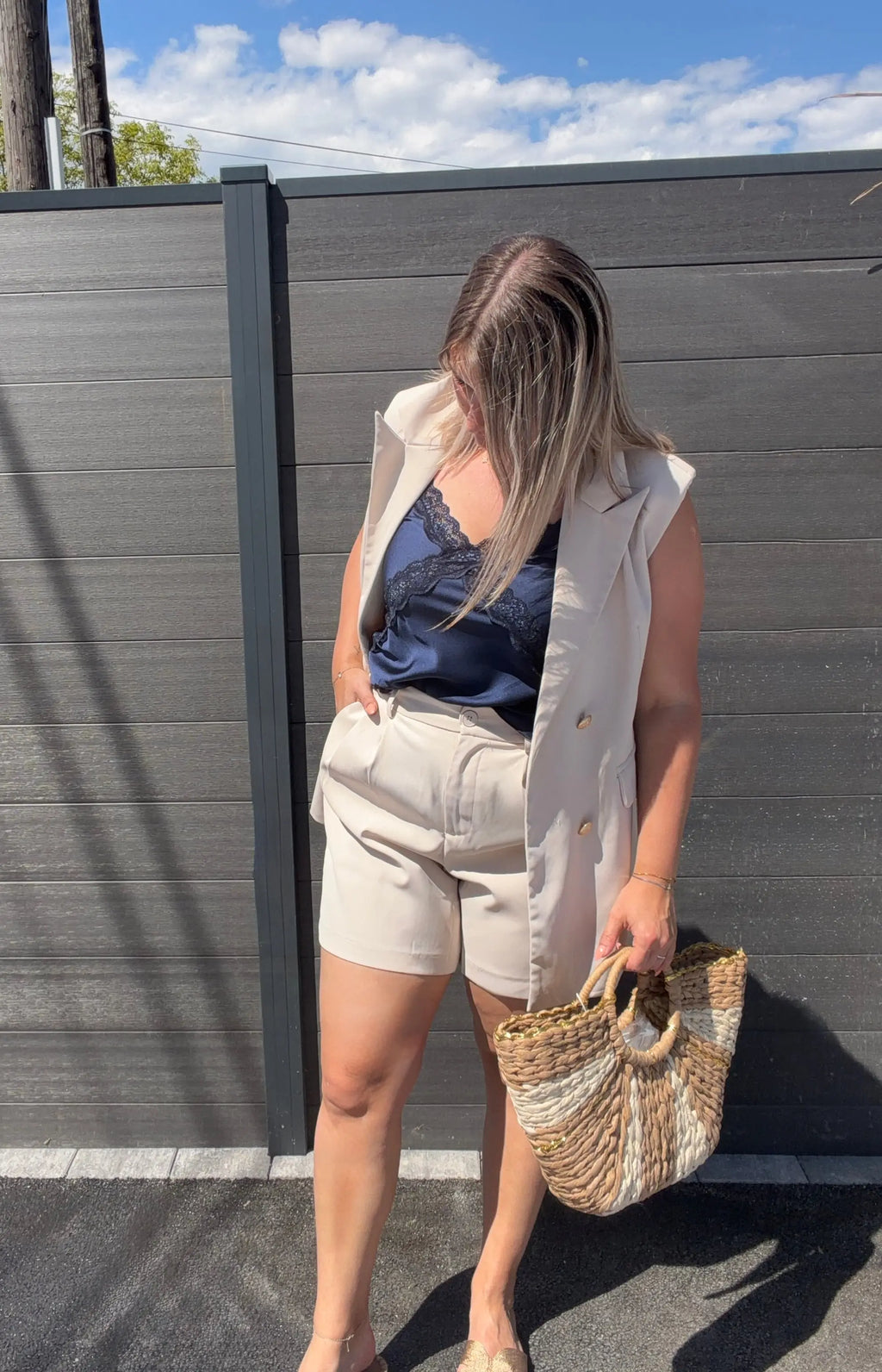 Short Rosie - Beige Maddy & Co