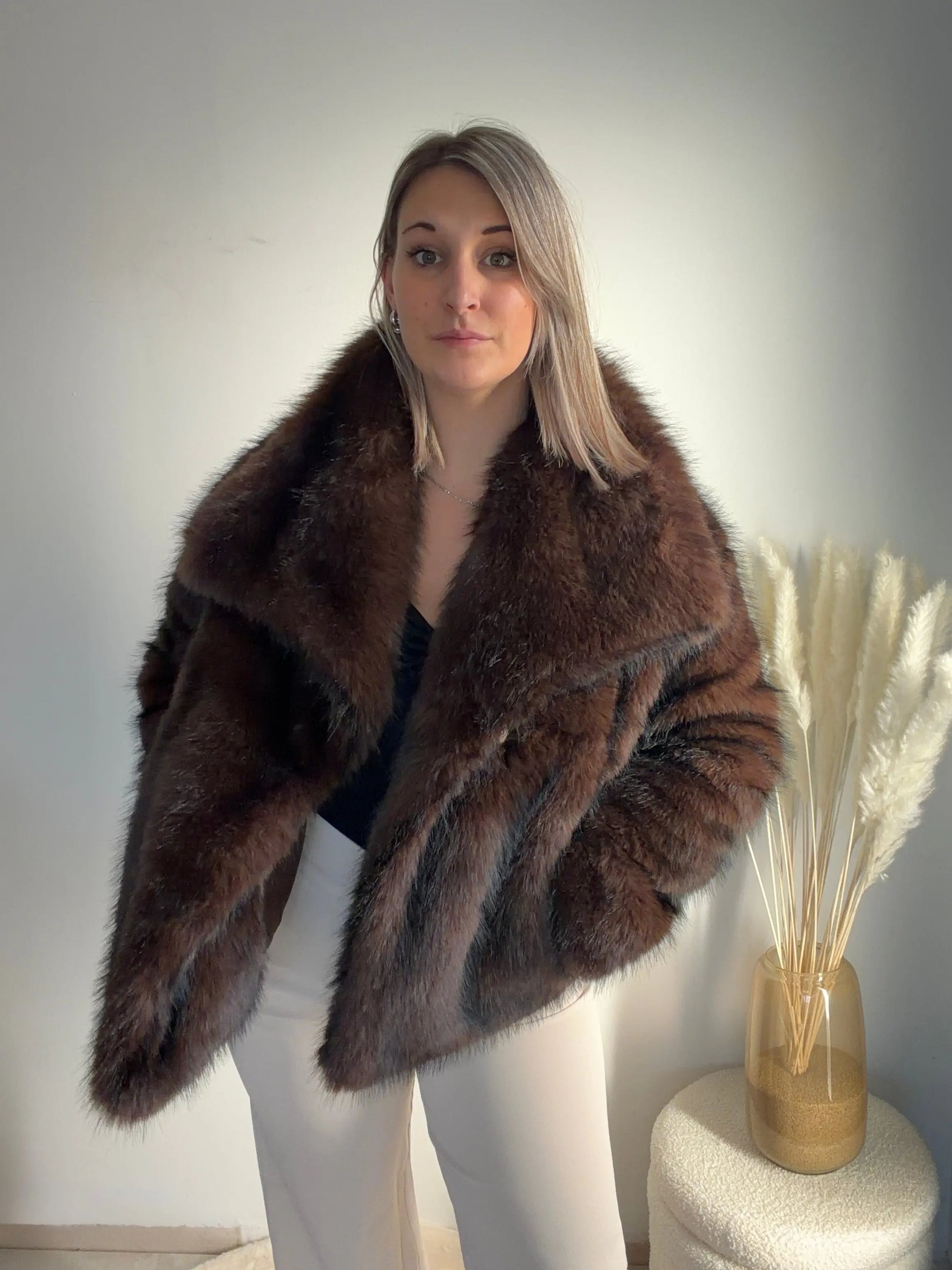 Le manteau ALMA - pièce incontournable de l'hiver 