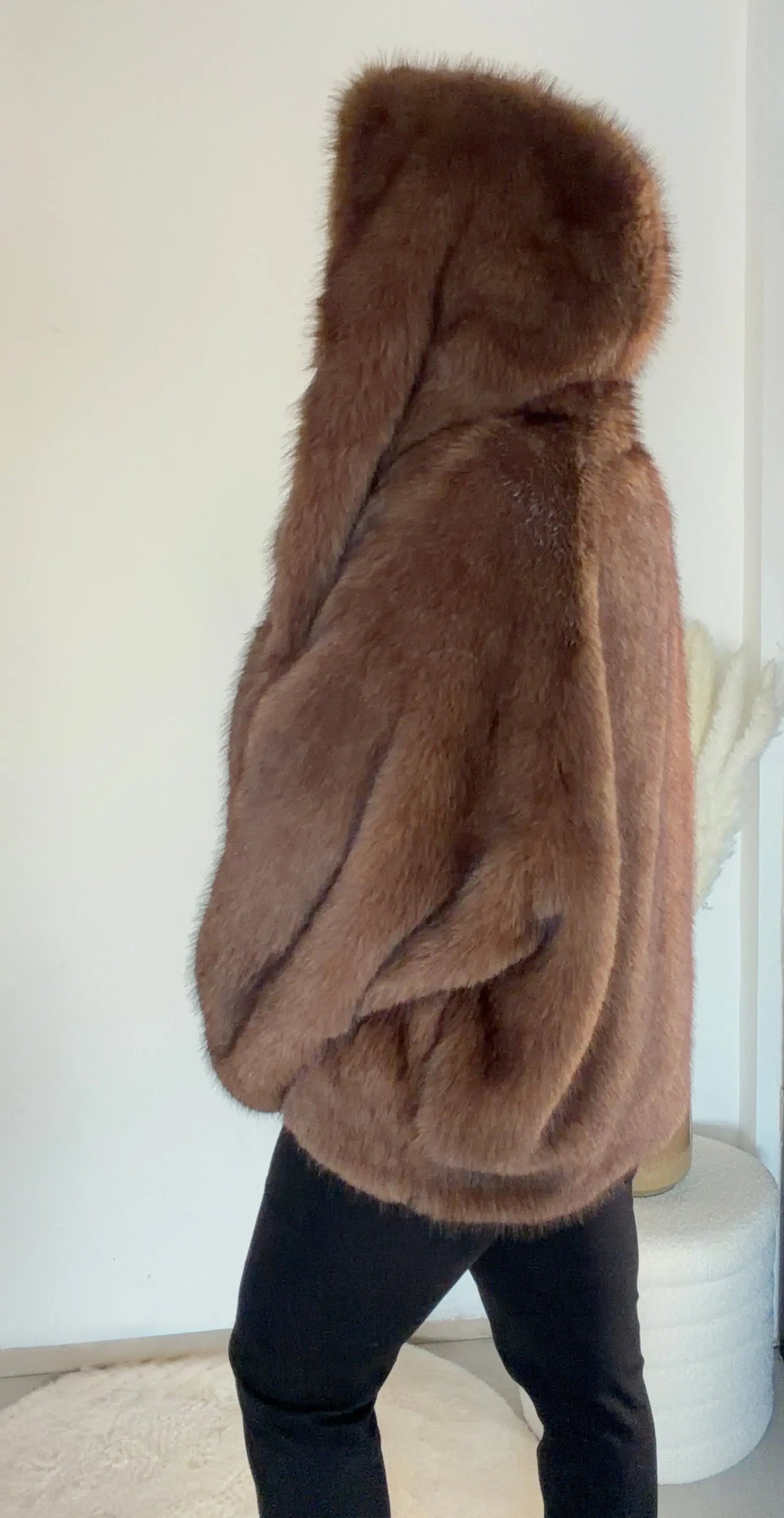 Manteau NAYA - la pièce parfaite pour allier confort et style