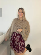 Robe bordeaux ample et plissée